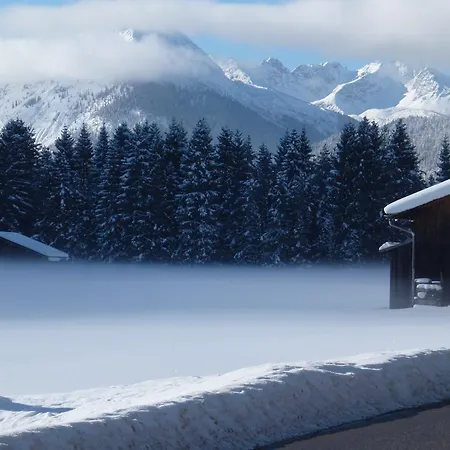 Chalet Adlernest Lechtal Bach (Tyrol)