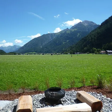 シャレー Adlernest Lechtal バッハ