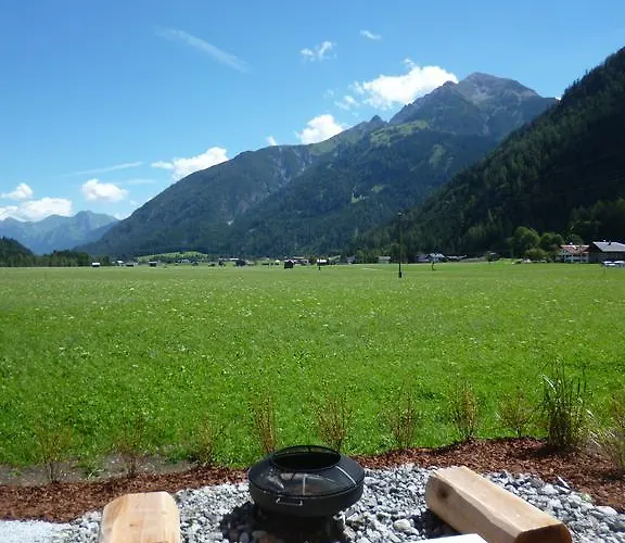 Horská chata Adlernest Lechtal Bach (Tyrol)